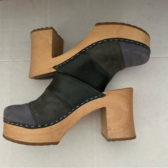 Swedish Hasbeens color block clogs - Picture 2 of 8